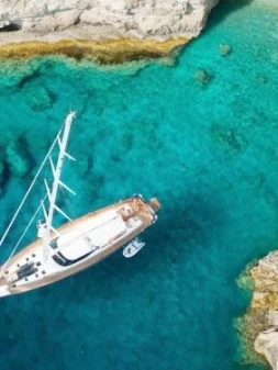 Top 10 Boat Movies: Best Sailing Films to Watch