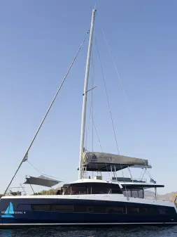 Bali 5.8 Catamaran Charter Review: A Performance & Design Guide